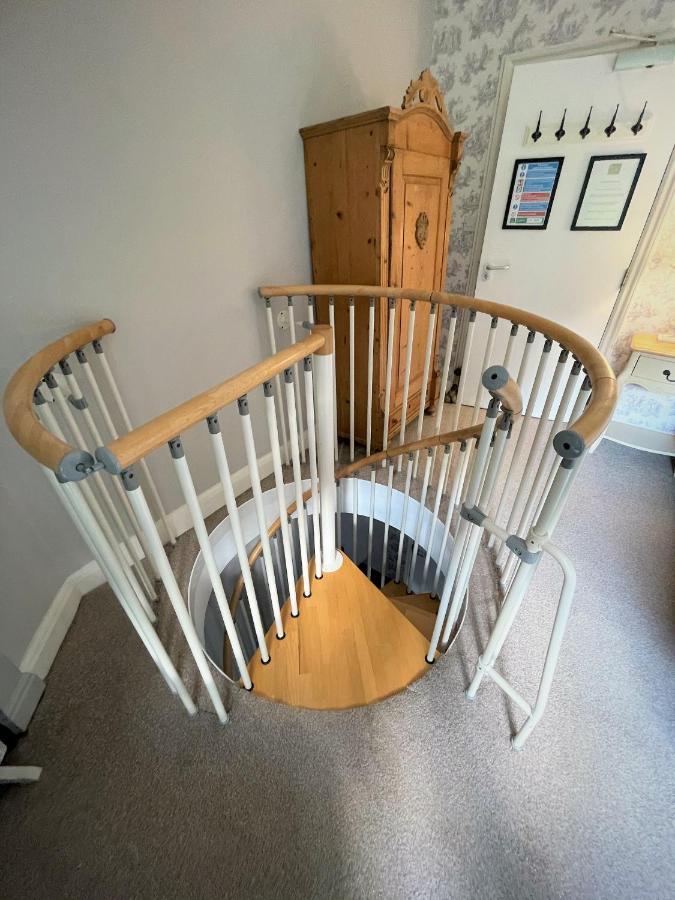 サンドセンド The Woodlands Bed & Breakfast エクステリア 写真